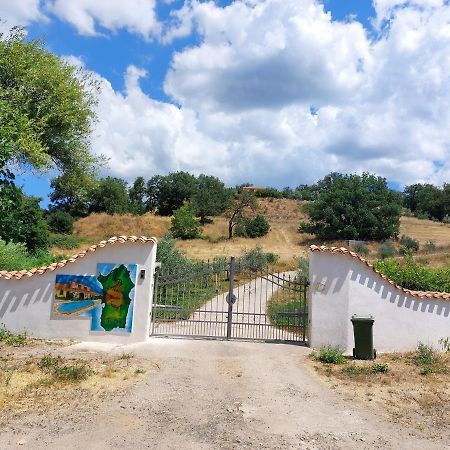 B&B Casa Vacanza Centro Sardegna Sorgono Bagian luar foto