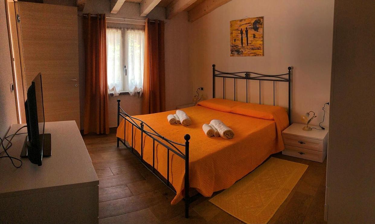 B&B Casa Vacanza Centro Sardegna Sorgono Bagian luar foto
