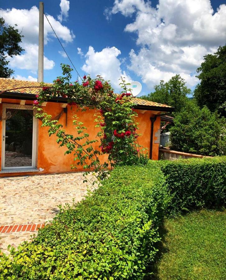 B&B Casa Vacanza Centro Sardegna Sorgono Bagian luar foto