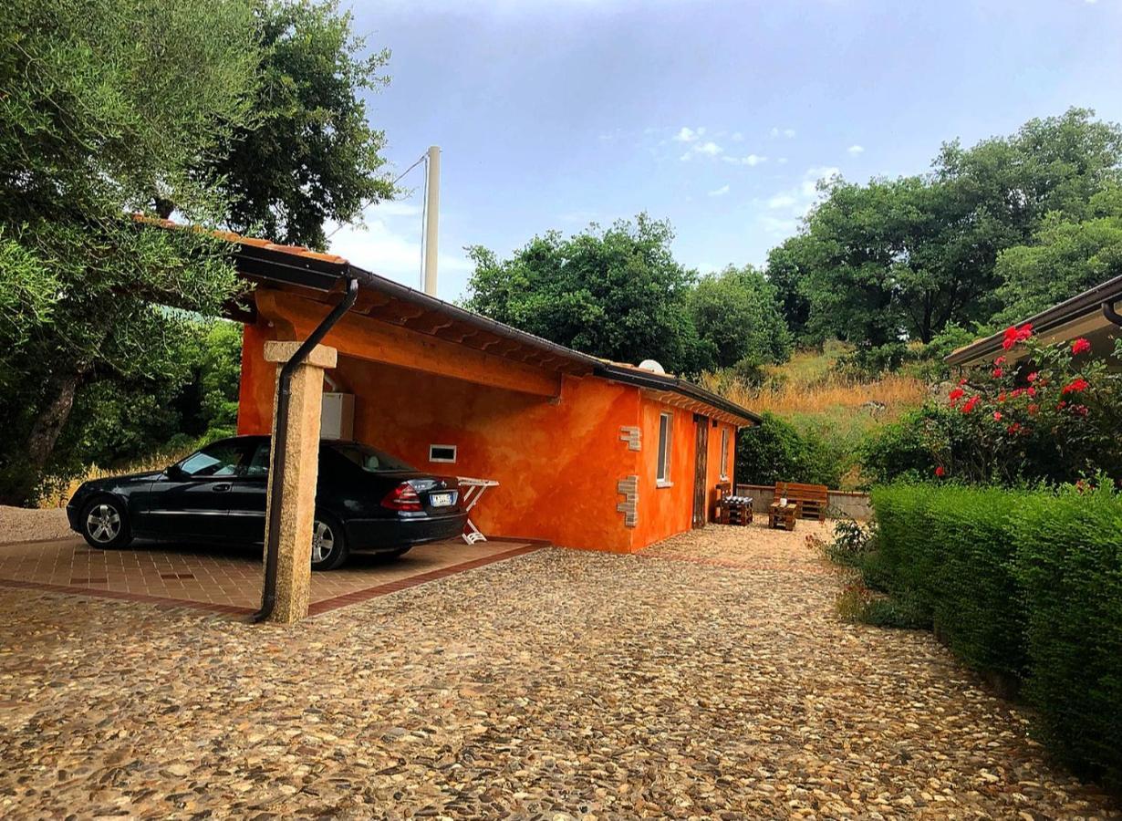 B&B Casa Vacanza Centro Sardegna Sorgono Bagian luar foto