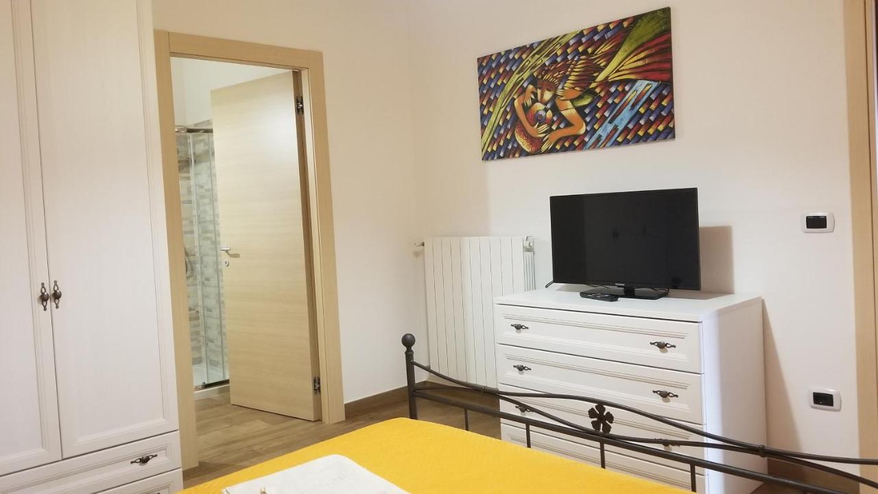 B&B Casa Vacanza Centro Sardegna Sorgono Bagian luar foto