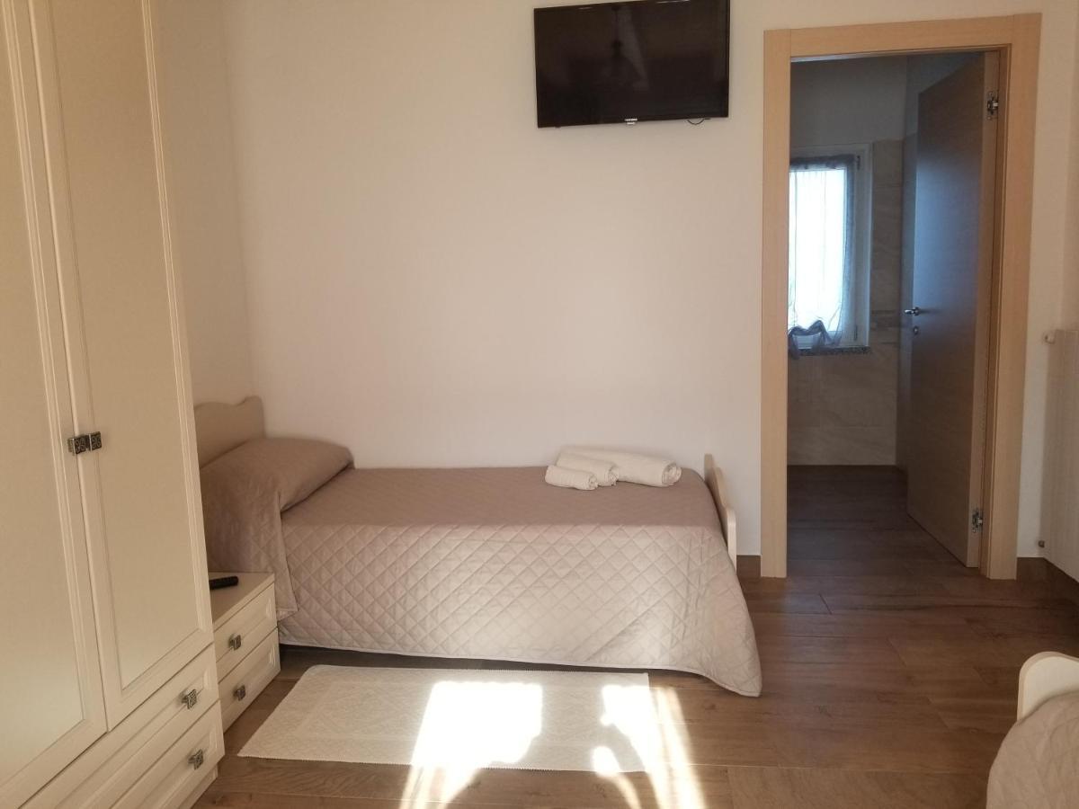 B&B Casa Vacanza Centro Sardegna Sorgono Bagian luar foto