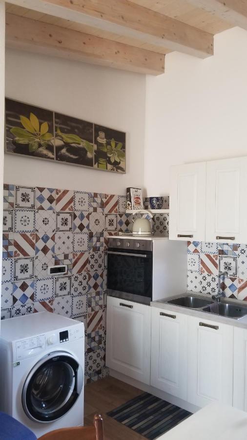 B&B Casa Vacanza Centro Sardegna Sorgono Bagian luar foto