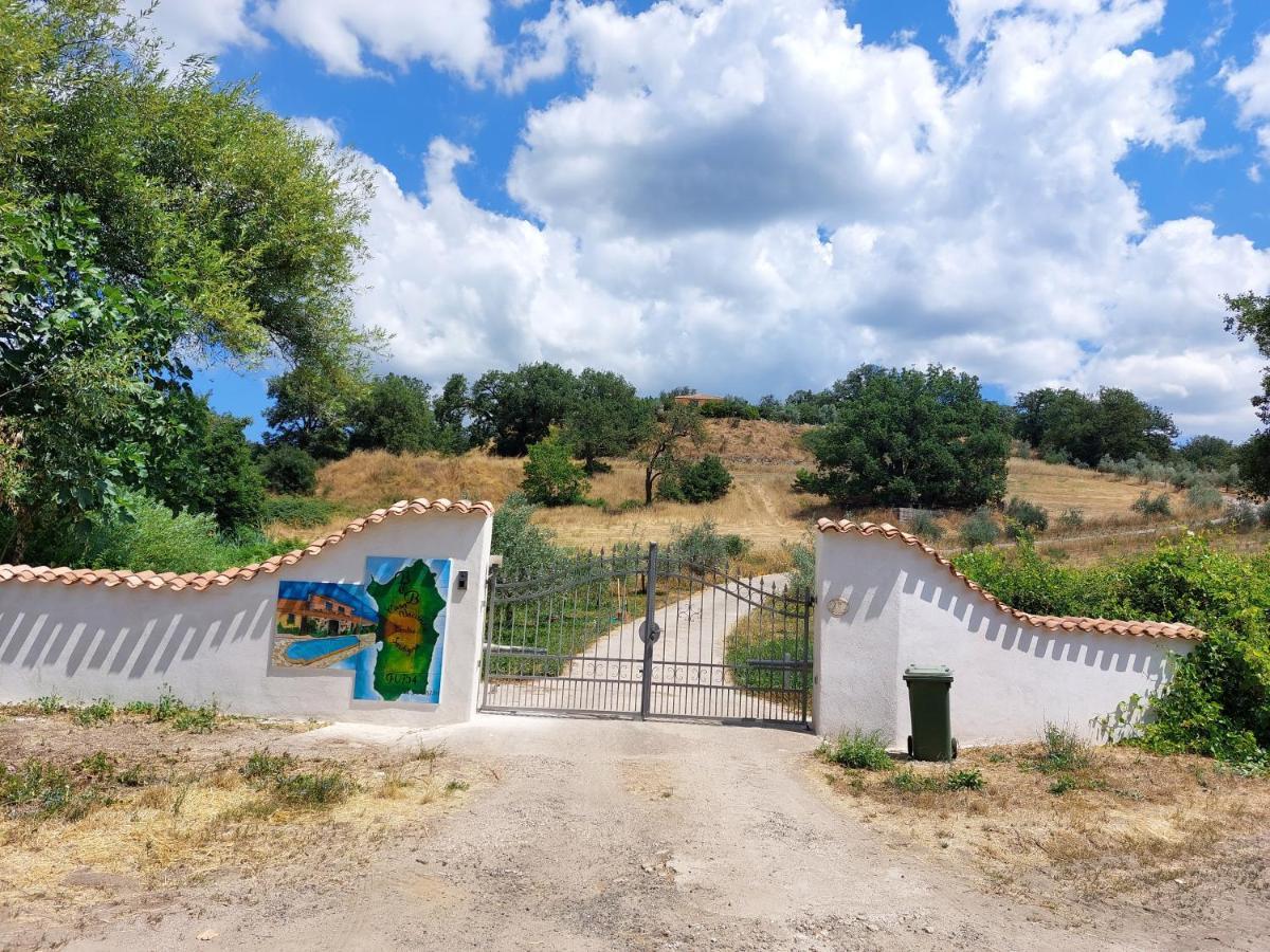 B&B Casa Vacanza Centro Sardegna Sorgono Bagian luar foto